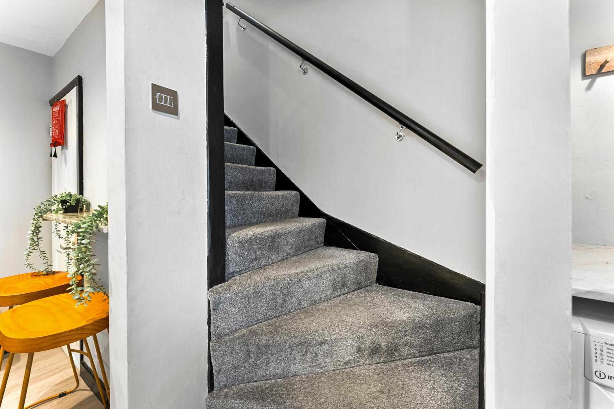 30 Percent Off! Elegant Cottage Of Whitby - Sleeps 5 Esterno foto